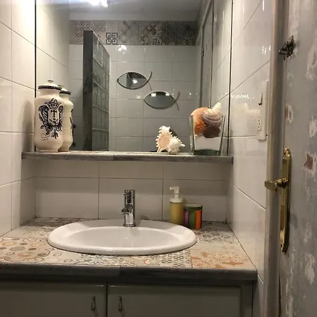 Tutu Llar ús Turistic Сasa de vacaciones Amposta